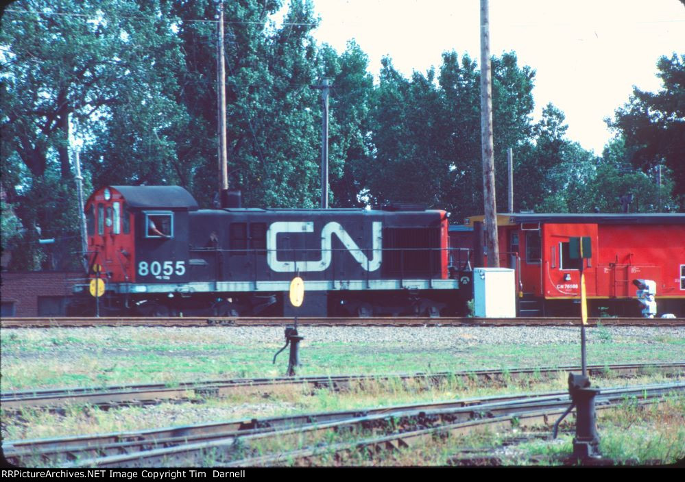 CN 8055